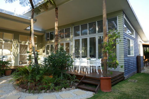 Deepdene - Your Accommodation 1