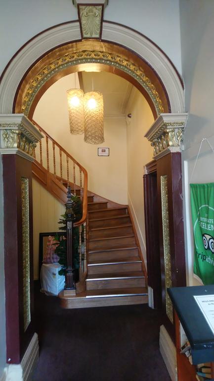 Delatite Hotel - Your Accommodation 1