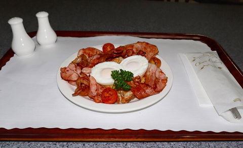 Deniliquin Country Club Motor Inn - Your Accommodation 3