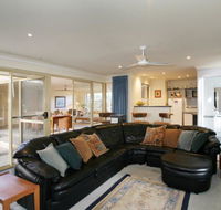 Dolphin 3 Bedroom House by Shoalwater Executive Homes - Your Accommodation