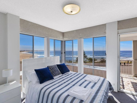 Dolphin Court 6 - Your Accommodation 1