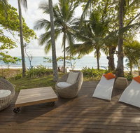 Drift Beach House Getaway - Your Accommodation