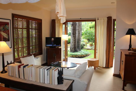 Dukis House - Your Accommodation 2