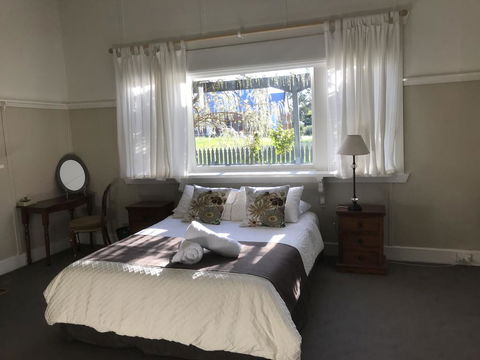 Dunkeld Old Bakery Accommodations - Your Accommodation 0