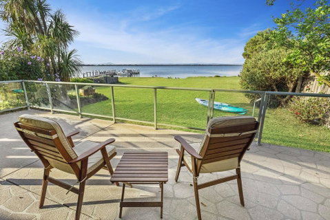 Eagle Point Getaway - Waterfront Serenity! - Your Accommodation 0