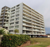 Ebbtide 13 - On The Beach - Your Accommodation