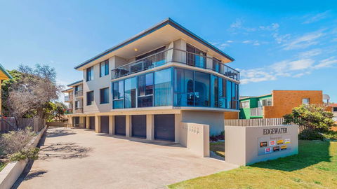 Edgewater 1 - Your Accommodation 2