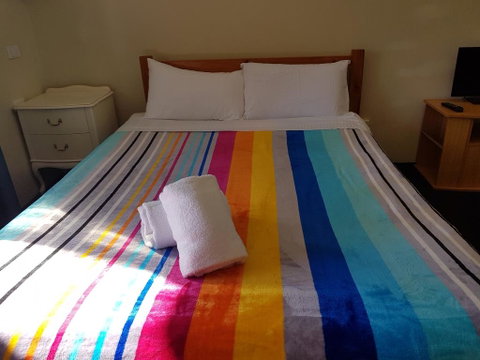 El Lago Tourist Park - Your Accommodation 1