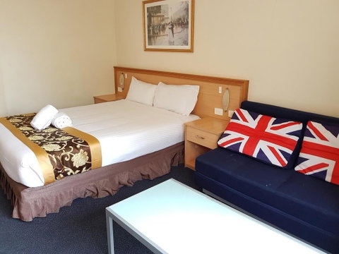 El Lago Waters Motel - Your Accommodation 3