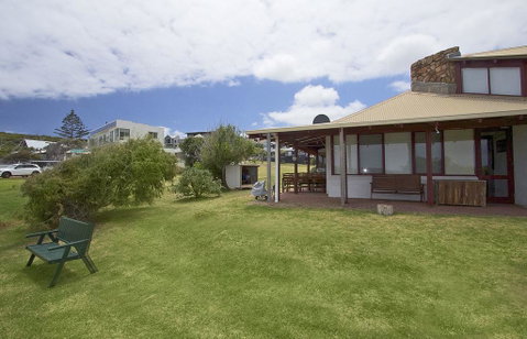 Ellensdale Cottage -Margaret River - Your Accommodation 1