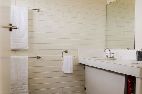Esperance Coastal Retreat - Your Accommodation 0