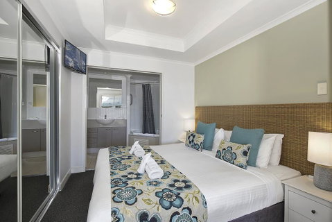 Ettalong Beach Luxury Apartments - Your Accommodation 1