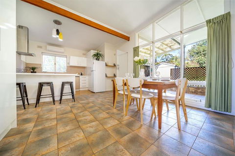 Evergreen On Franklin-Family Friendly - Wifi - Unique - Your Accommodation 1