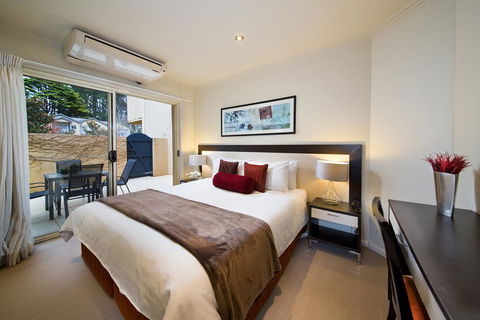 Falls Mountain Retreat Blue Mountains - Your Accommodation 2