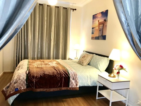 Family Home In Prime Location Melbourne - Your Accommodation 0