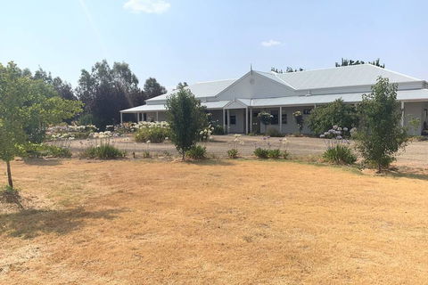 Farm House At The Gateway To The King Valley - Your Accommodation 2