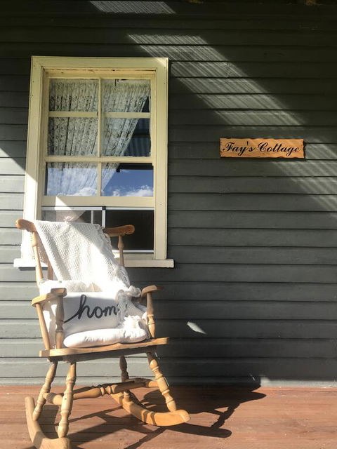 Fay's Cottage - Your Accommodation 0