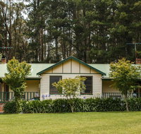 Federation Gardens  Possums Hideaway - Your Accommodation