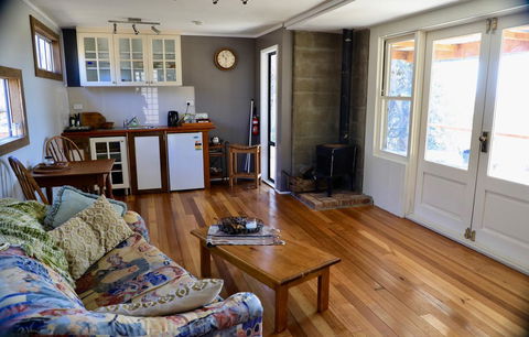 Fig Tree Cabin - Your Accommodation 2