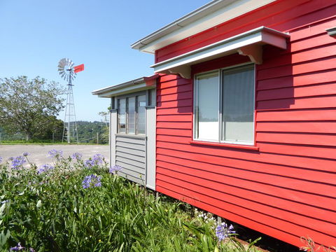 Flame Hill Vineyard - Your Accommodation 0