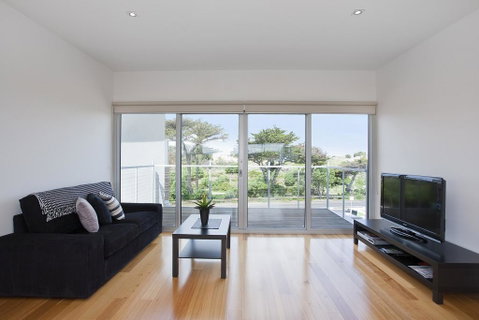 Four Kings Apartment - Deluxe 2br #3 - Your Accommodation 1