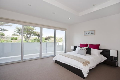 Four Kings Apartment - Deluxe 2br #3 - Your Accommodation 3