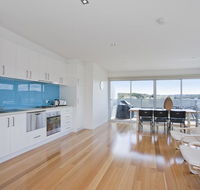 Four Kings Apartment - Deluxe 2br 3