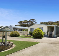 Four Sisters - beachside holiday - Your Accommodation