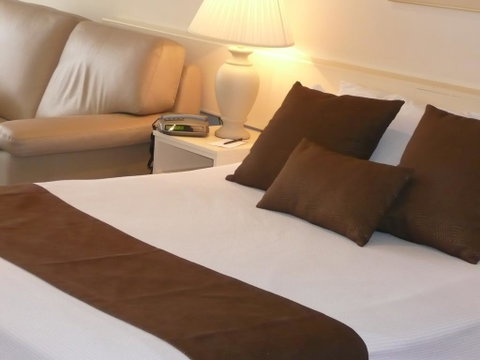 Frankston International - Your Accommodation 3