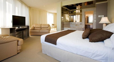 Frankston International - Your Accommodation 1