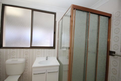 FRASERS COTTAGE- 23 Castle St Laurieton - Your Accommodation 1