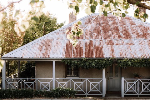 French Cottage 1854 With Stunning Alfesco Garden - Your Accommodation 0