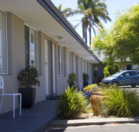 Gale Street Motel & Villas - Your Accommodation