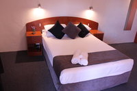 Gateway Motor Inn