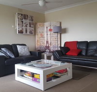 Gateway to the Surf Coast and Geelong - Your Accommodation