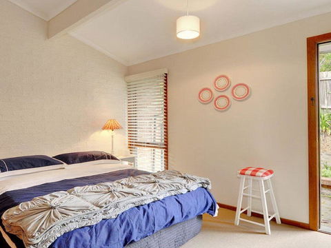 Gibraltar Getaway - Cute, Comfortable & Close To Town - Your Accommodation 3