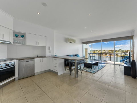 Goldsborough Place Apartments - Your Accommodation 1