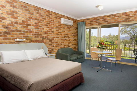 Golf Club Motor Inn Wingham - Your Accommodation 2