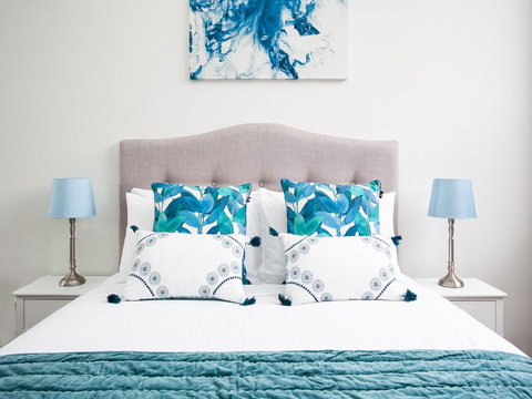 GOLF LOVERS RETREAT-Long/Short Term Lets AVL: L'Abode - Your Accommodation 3