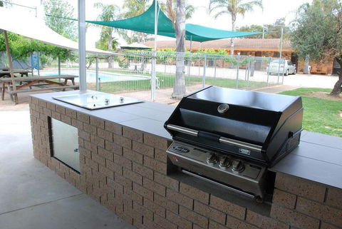 Golfers Lodge Motel - Your Accommodation 3