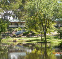 Granite Gardens Cottages  Lake Retreat - Your Accommodation