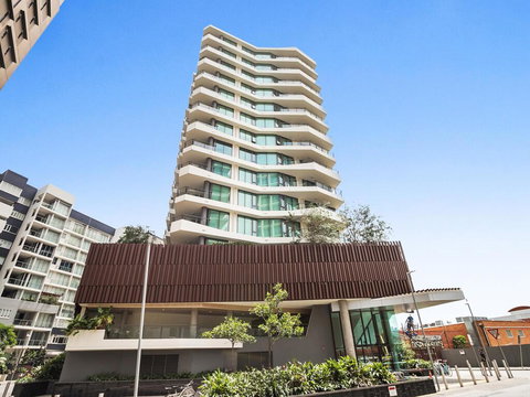 HARBOURSIDE- Hosted By: L'Abode Accommodation - Your Accommodation 3