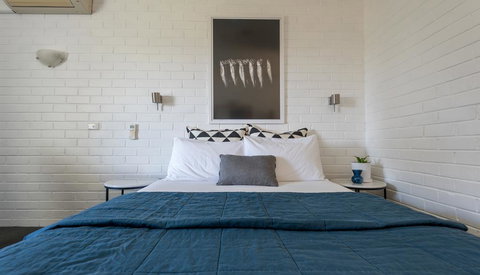 Harriet House Tumut - Your Accommodation 0