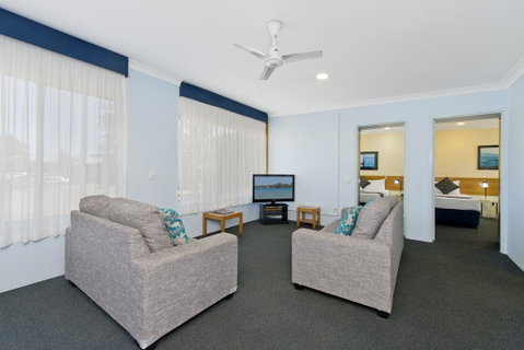 Haven Waters Motel & Apartments - Your Accommodation 2