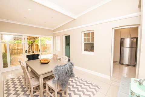 Heritage Bowen Terrace 3 Bed, 2 Bath - Walk To CBD - Your Accommodation 0