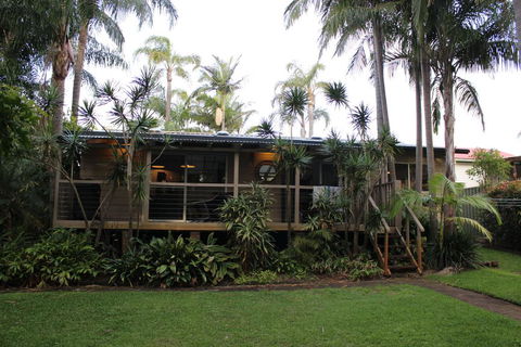 Hidden Oasis Pet Friendly In Anna Bay - Your Accommodation 0