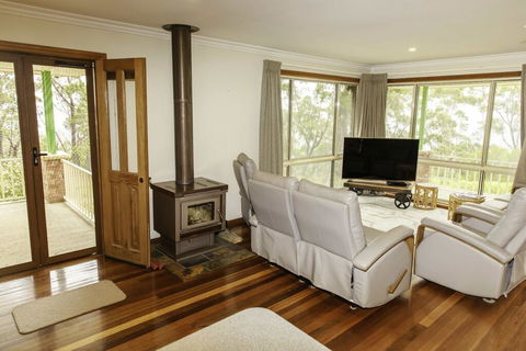 Highland View - Your Accommodation 1