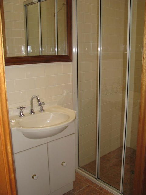 Hill Top Country Guest House - Your Accommodation 2