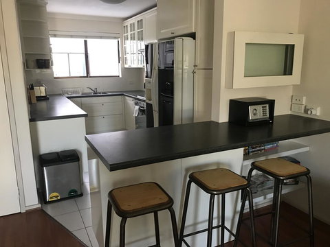 Hillarys Family Holiday Home - Your Accommodation 0
