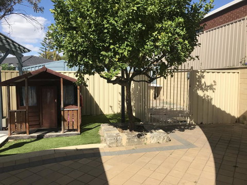 Hillarys Family Holiday Home - Your Accommodation 3